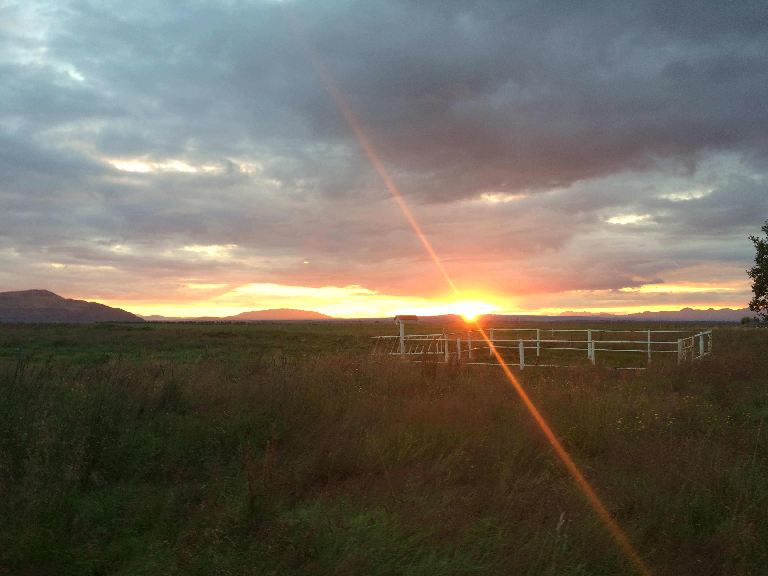 Photo of a summer sunset in southern Iceland