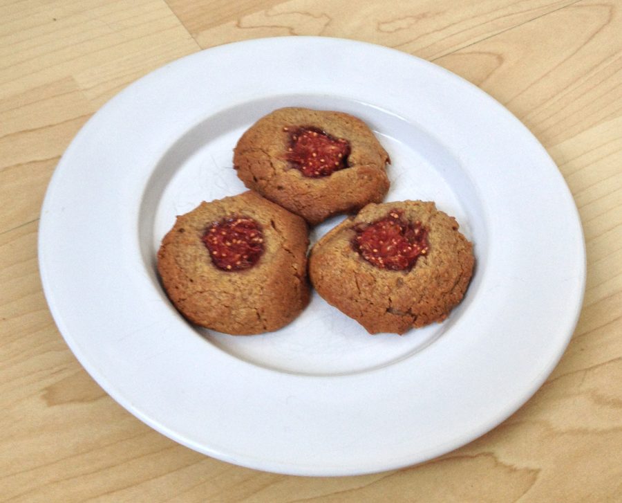 Fig and peanut butter cookies