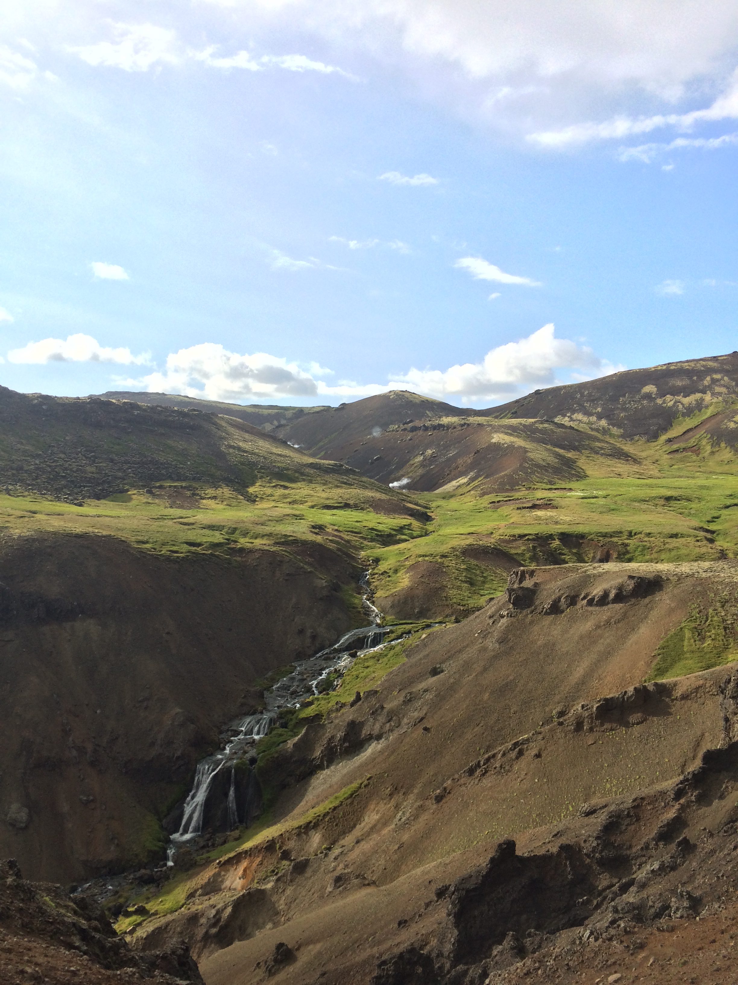 Waterfall near Reykjadalur hot springs